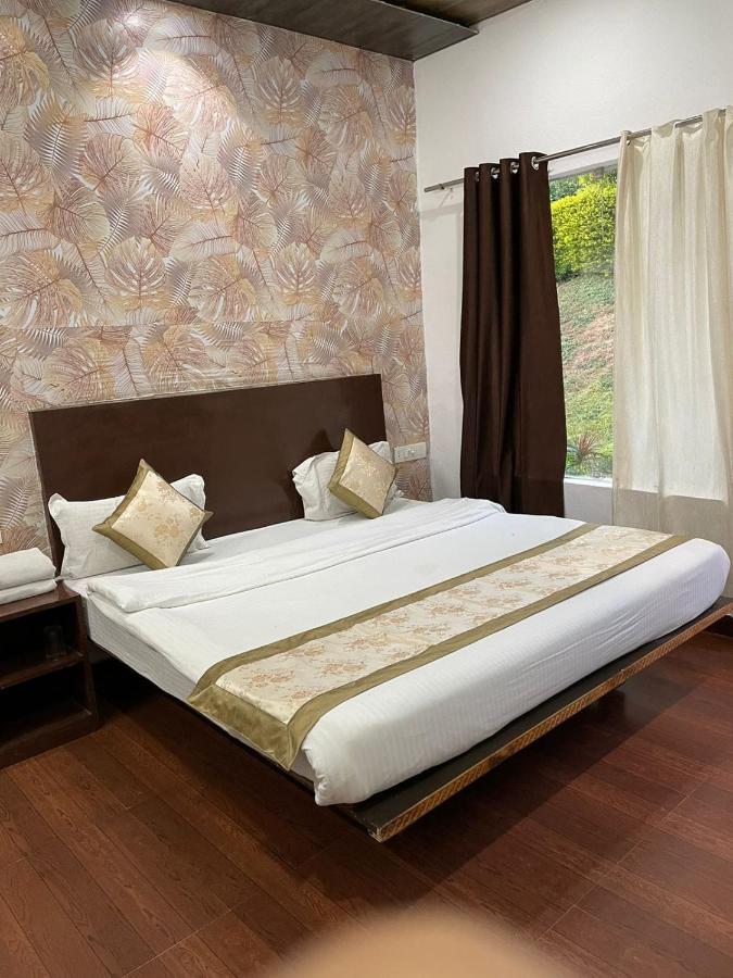 Sky Ganga Resort Narendra Nagar 外观 照片